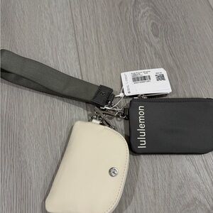 lululemon dual pouch